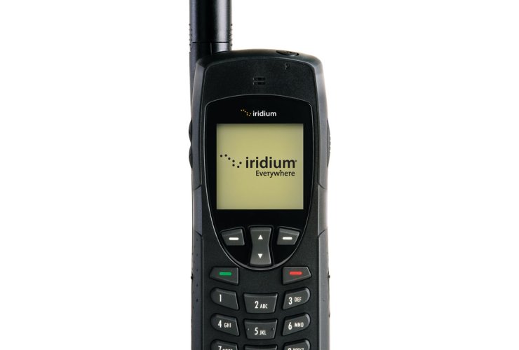 Top 5 Reasons Why You Need Satellite Phones While Travelling