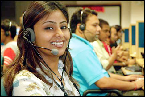 Latest Customer Service Trends That Call Centers Should Pay Special Attention To