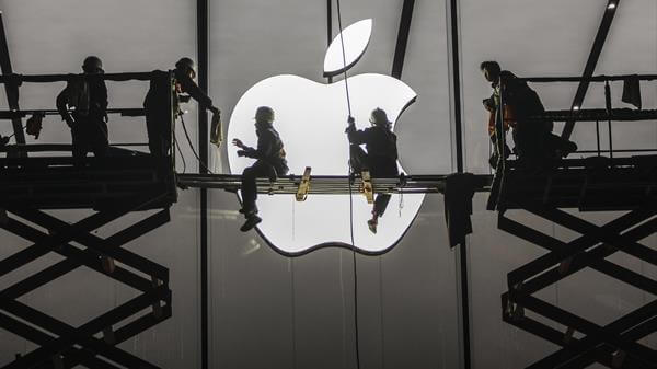 The next move in US-China Trade War might hurt Apple