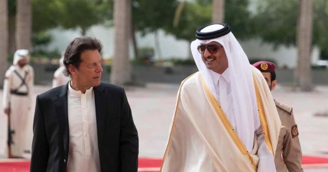 Emir Qatar brings economic incentives in his two-day visit to Pakistan