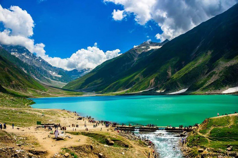 Travel Guide and Mythical Story of Lake Saif-ul-Malook ...