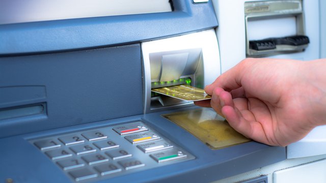 Thoroughly check the ATM machine before your next cash withdrawal