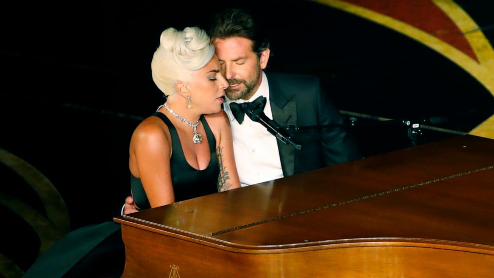 Is Lady Gaga dating Bradley Cooper?