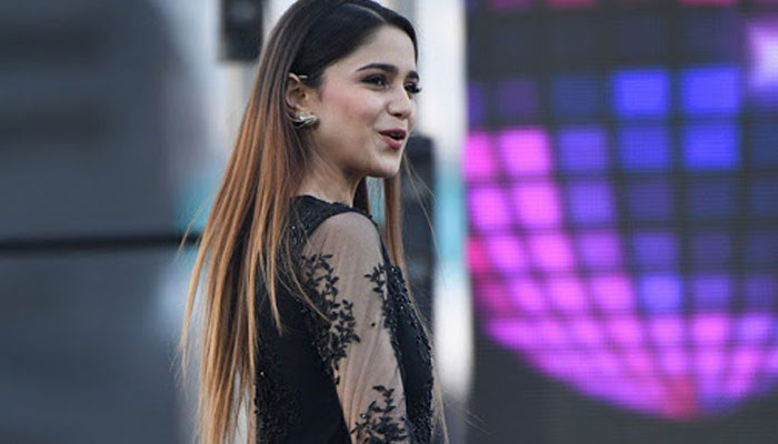 Singer Aima Baig awarded with Tamgha-e-Fakhar-Imtiaz