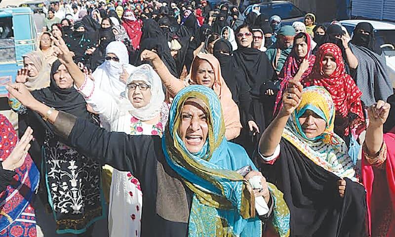 Many teachers injured while protesting as police use tear gas, water cannon in Karachi