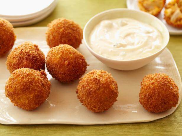 How to make Cheese Balls at home