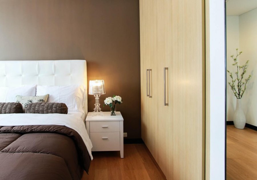 Simple Tricks To Make Your Bedroom Look More Luxurious